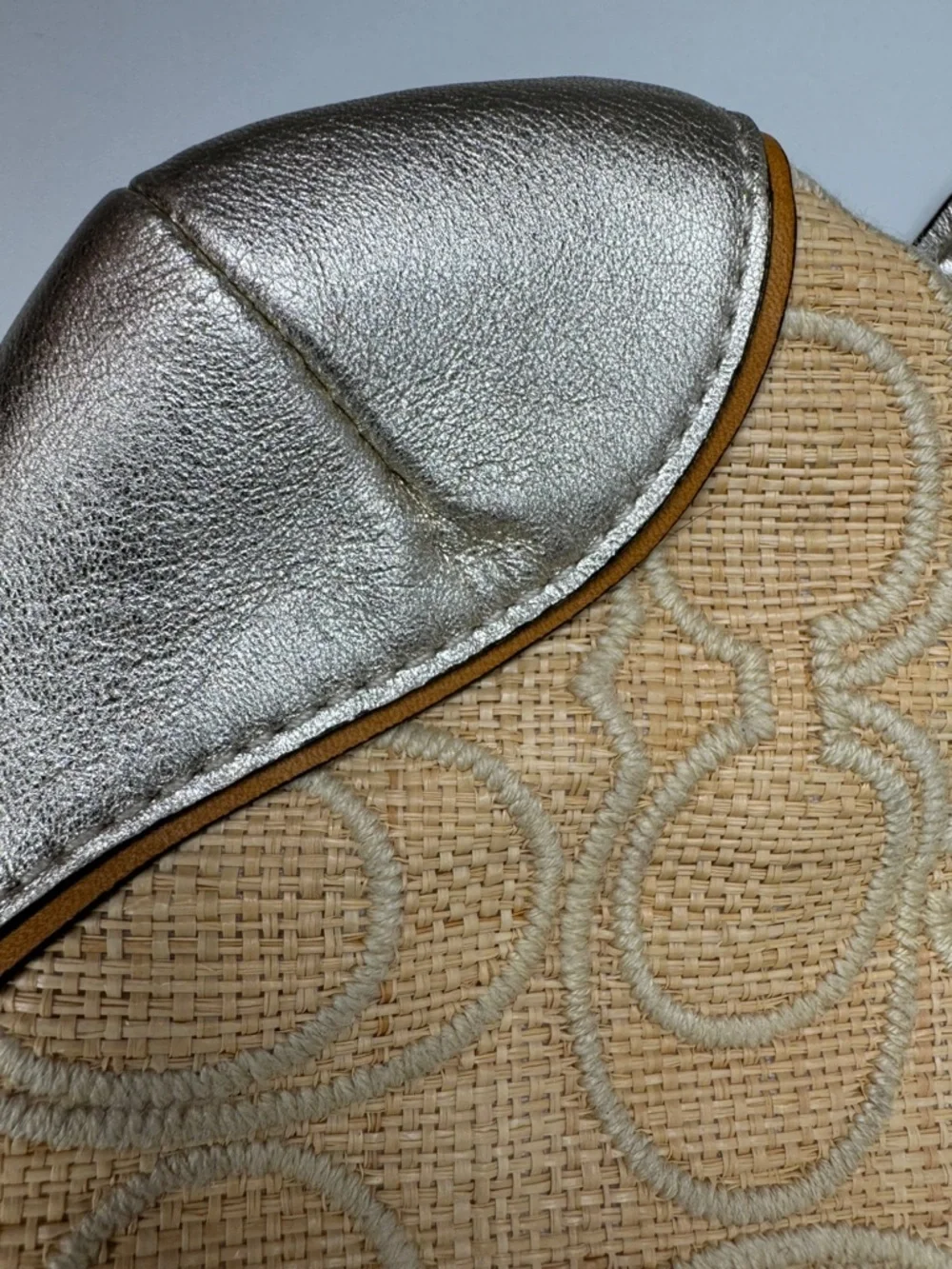 Coach Y2K Straw Frame C Gold Clutch Wristlet  Kisslock Bag